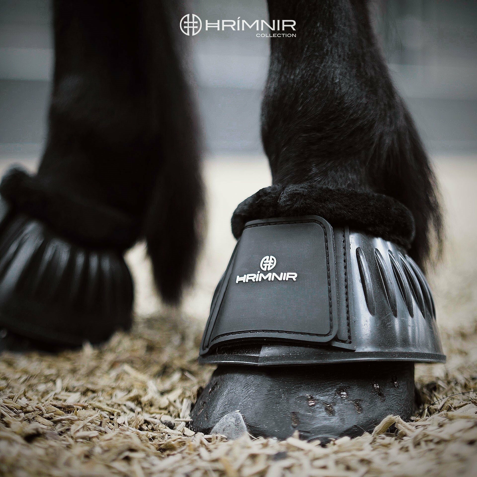 Hr mnir Bell boots with velcro fur Boots Hrimnir